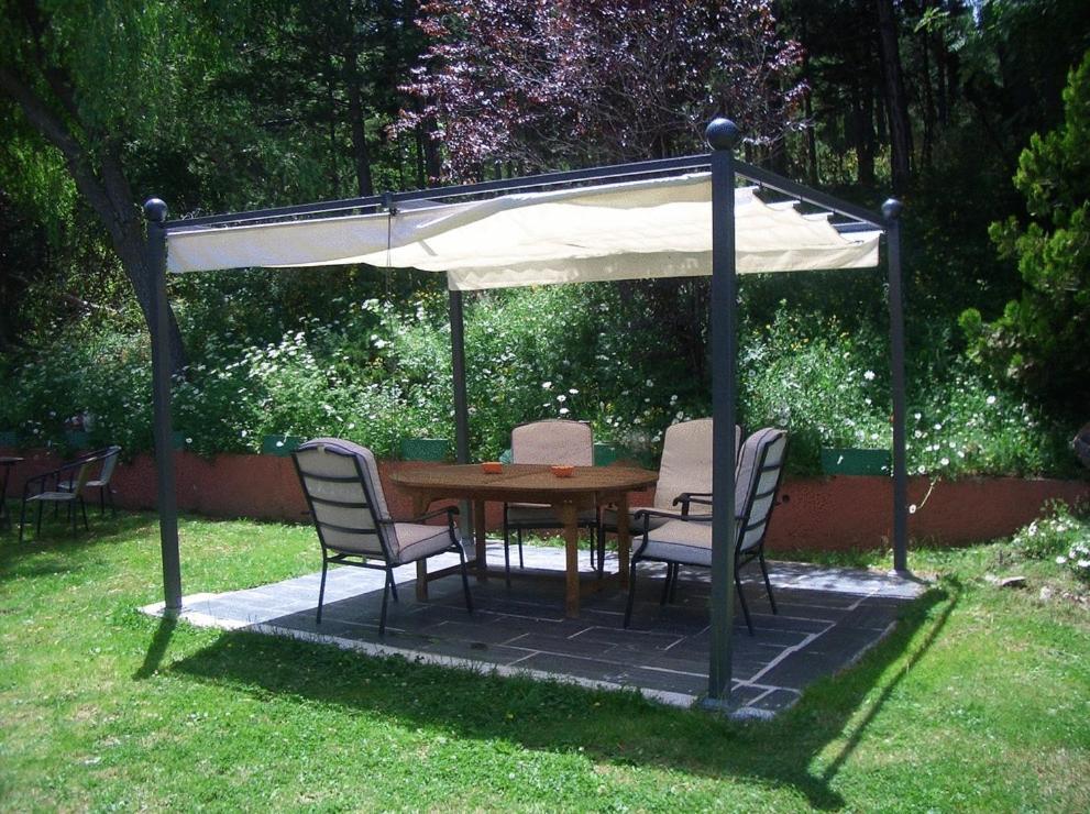 Niu Dels Falcons La Molina (Girona) Exterior photo