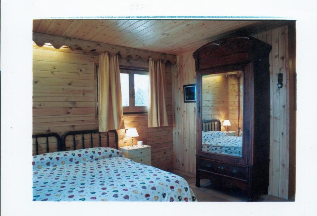 Niu Dels Falcons La Molina (Girona) Room photo